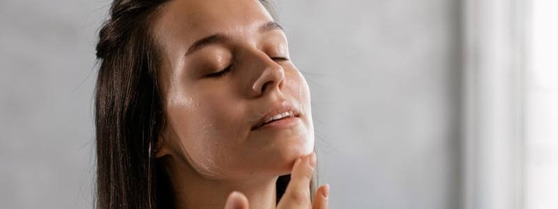 Hautpflege-Routine am Abend > Nachtcreme > Nachtseren > Nachtmasken