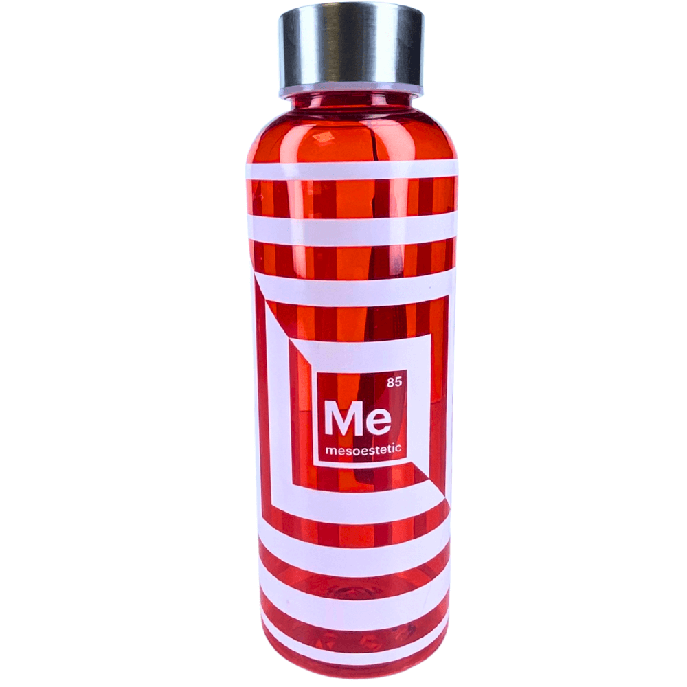 Stylische Mesoestetic Trinkflasche in Orange-Weiß – wiederverwendbare Flasche als Geschenk oder Limited Edition für Ihre Beauty-Routine.
