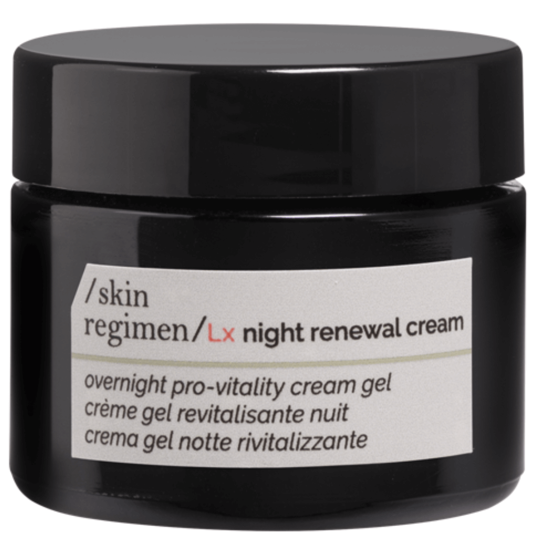 Skin Regimen LX Night Renewal Cream im edlen Glas-Tiegel – nährende Nachtcreme für regenerierte, glatte und erholte Haut am Morgen.