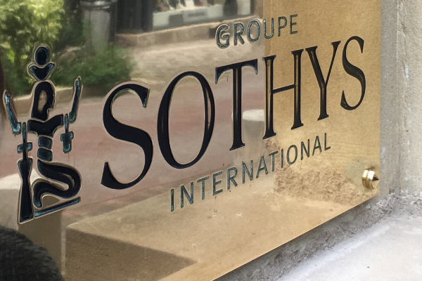 Sothys Paris Schild in Paris